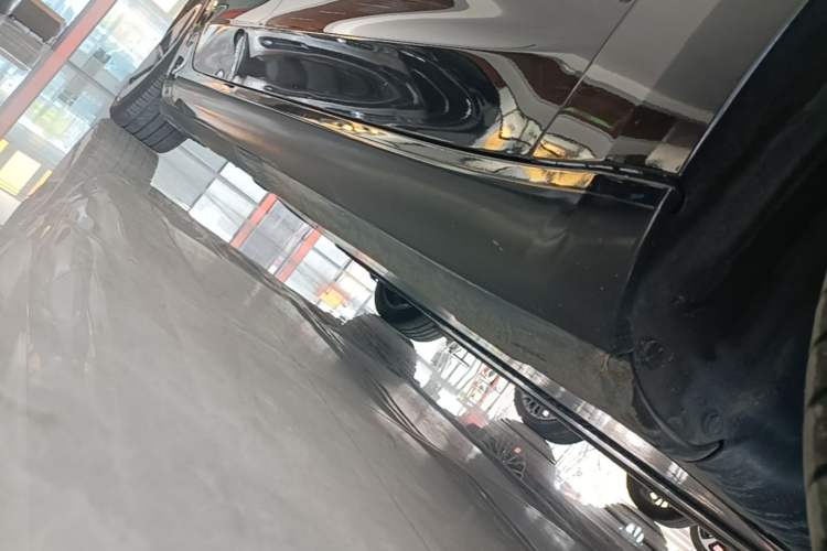 Used Tesla Model 3 2021 Standard Range Rear-Wheel Drive Upgraded Version 3D6 Right Side Sill