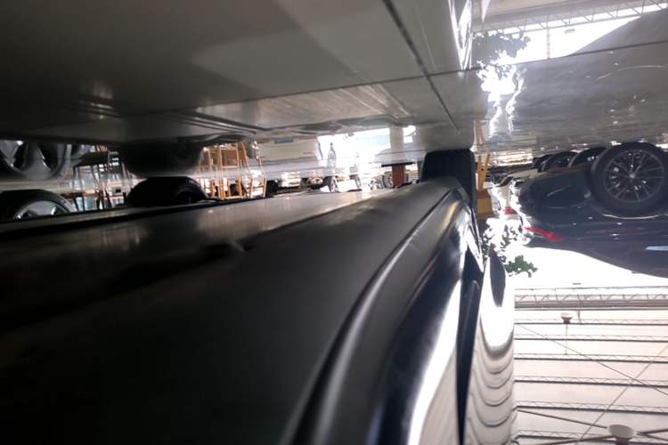 Used Tesla Model 3 2021 Standard Range Rear-Wheel Drive Upgraded Version 3D6 Right Side Sill