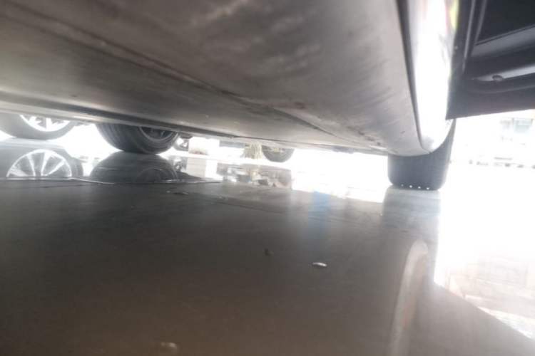 Used Tesla Model 3 2021 Standard Range Rear-Wheel Drive Upgraded Version 3D6 Right Side Sill