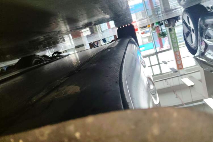 Used Tesla Model 3 2021 Standard Range Rear-Drive Upgraded Version Right Side Sill