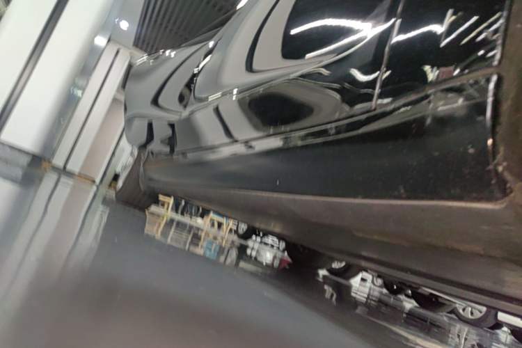 Used Tesla Model 3 2021 Standard Range Rear-Drive Upgraded Version Right Side Sill
