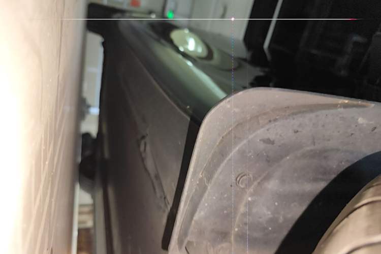 Used Tesla Model 3 2021 Standard Range Rear-Wheel Drive Upgraded Version 3D6 Right Side Sill