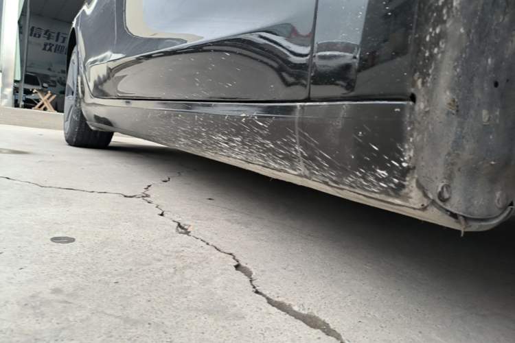 Used Tesla Model 3 2021 Standard Range Rear-Wheel Drive Upgraded Version 3D6 Right Side Sill