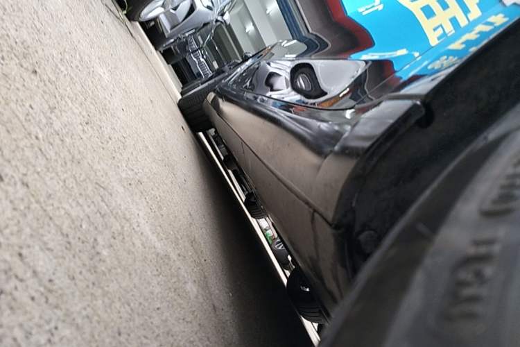 Used Tesla Model 3 2021 Standard Range Rear-Wheel Drive Upgraded Version 3D6 Right Side Sill