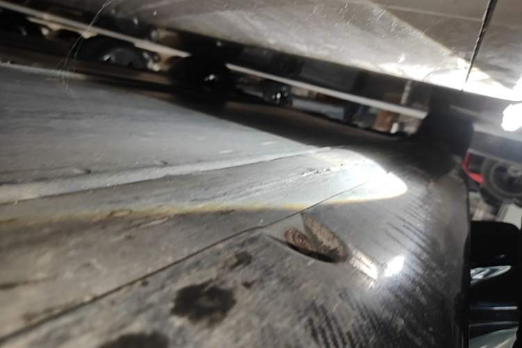 Used Tesla Model 3 2021 Standard Range Rear-Drive Upgraded Version Right Side Sill