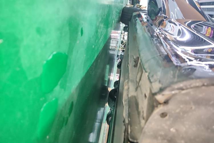 Used Tesla Model 3 2021 Standard Range Rear-Drive Upgraded Version Right Side Sill