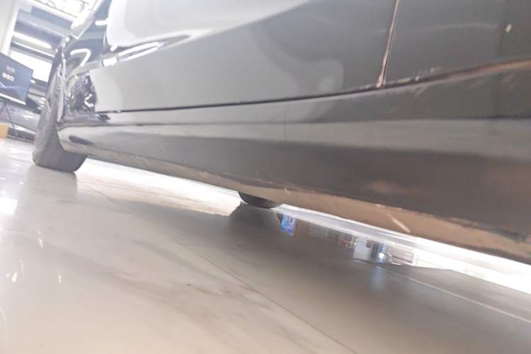 Used Tesla Model 3 2021 Standard Range Rear-Drive Upgraded Version Right Side Sill