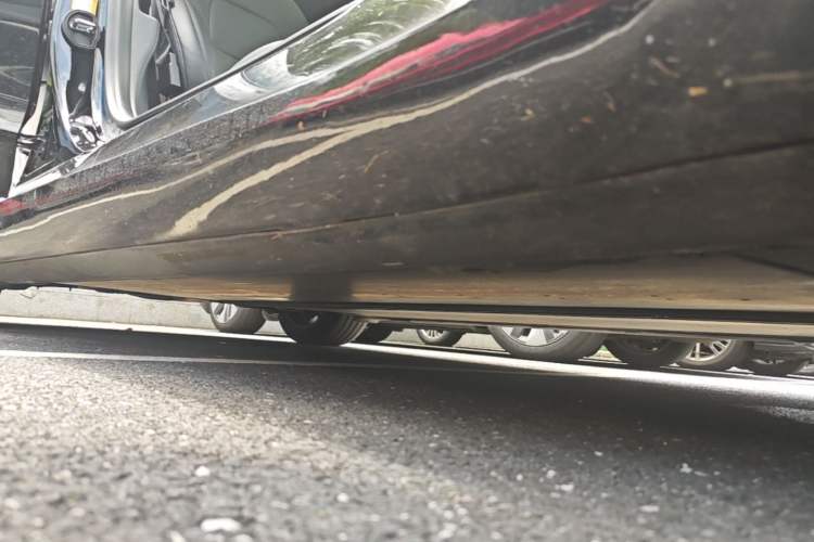 Used Tesla Model 3 2021 Standard Range Rear-Wheel Drive Upgraded Version 3D6 Right Side Sill