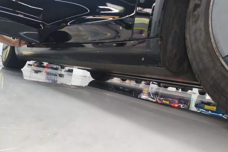 Used Tesla Model 3 2021 Standard Range Rear-Drive Upgraded Version Right Side Sill