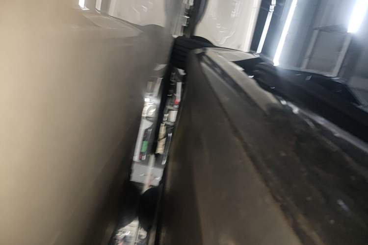 Used Tesla Model 3 2021 Standard Range Rear-Wheel Drive Upgraded Version 3D6 Right Side Sill