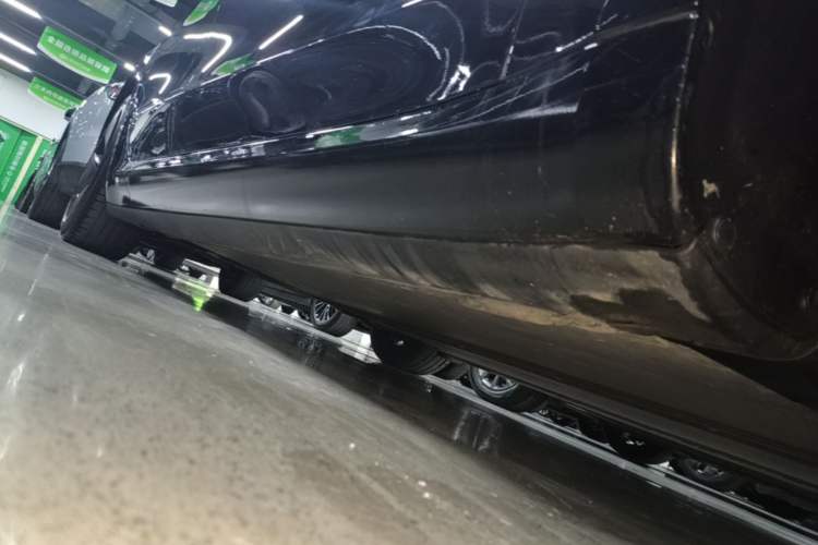 Used Tesla Model 3 2021 Standard Range Rear-Drive Upgraded Version Right Side Sill