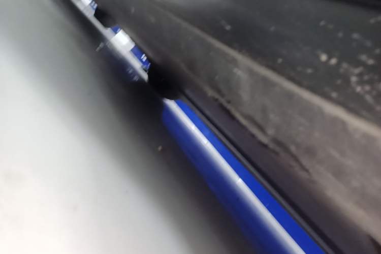 Used Tesla Model 3 2021 Standard Range Rear-Drive Upgraded Version Right Side Sill