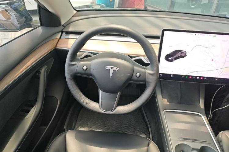 Used Tesla Model 3 2021 Standard Range Rear-Wheel Drive Upgraded Version 3D6 Steering Wheel