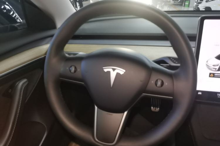 Used Tesla Model 3 2021 Standard Range Rear-Wheel Drive Upgraded Version 3D6 Steering Wheel