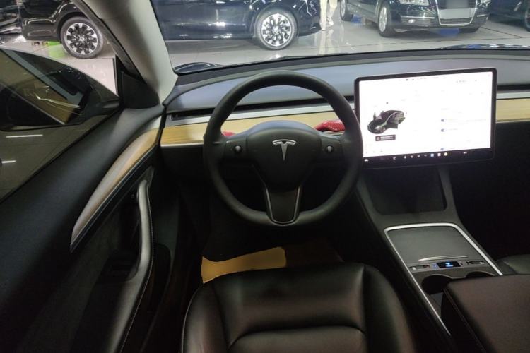 Used Tesla Model 3 2021 Standard Range Rear-Wheel Drive Upgraded Version 3D6 Steering Wheel