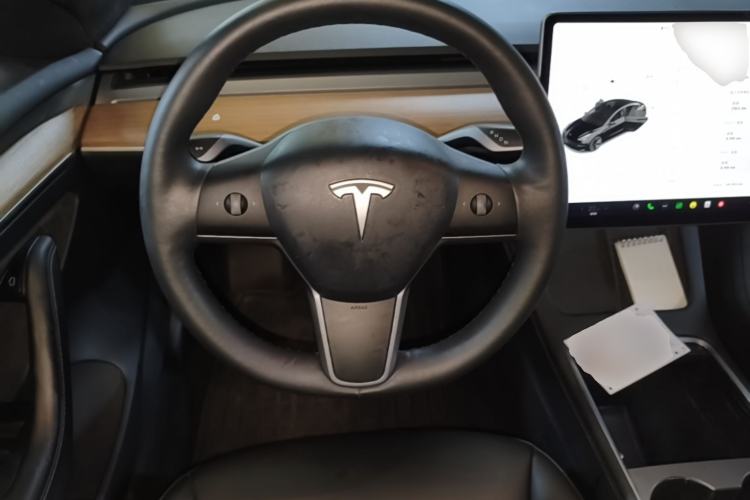 Used Tesla Model 3 2021 Standard Range Rear-Wheel Drive Upgraded Version 3D6 Steering Wheel
