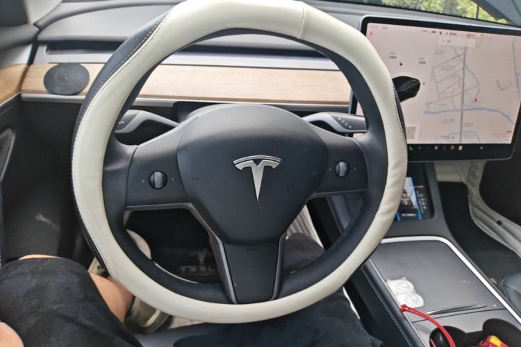Used Tesla Model 3 2021 Standard Range Rear-Wheel Drive Upgraded Version 3D6 Steering Wheel