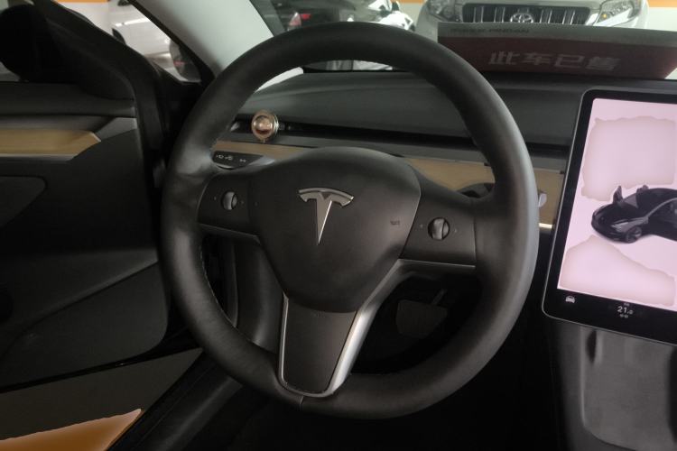 Used Tesla Model 3 2021 Standard Range Rear-Wheel Drive Upgraded Version 3D6 Steering Wheel