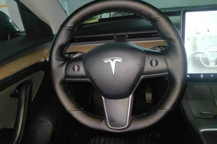 Used Tesla Model 3 2021 Standard Range Rear-Wheel Drive Upgraded Version 3D6 Steering Wheel