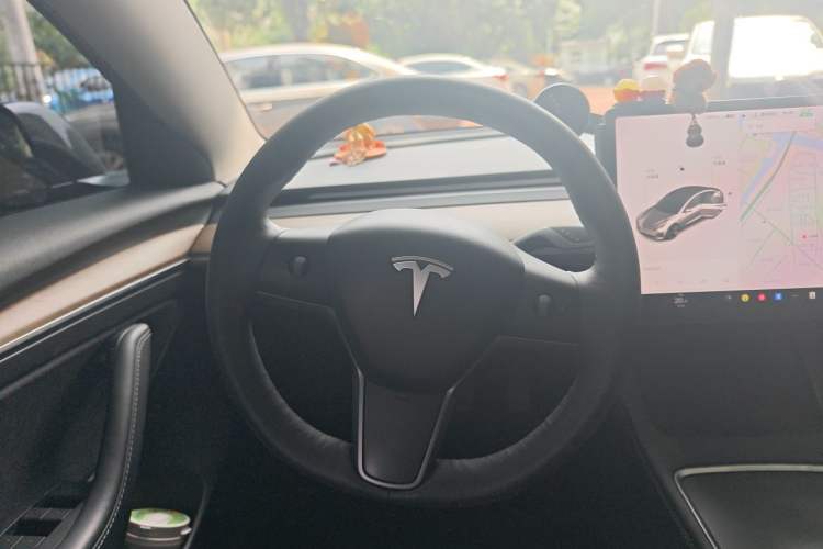 Used Tesla Model 3 2021 Standard Range Rear-Drive Upgraded Version Steering Wheel