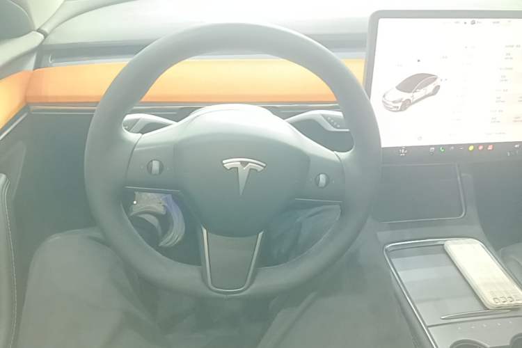 Used Tesla Model 3 2021 Standard Range Rear-Wheel Drive Upgraded Version 3D6 Steering Wheel