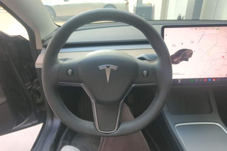 Used Tesla Model 3 2021 Standard Range Rear-Wheel Drive Upgraded Version 3D6 Steering Wheel