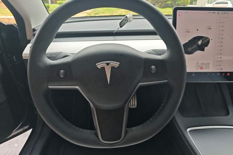 Used Tesla Model 3 2021 Performance High-Performance All-Wheel-Drive Version Steering Wheel