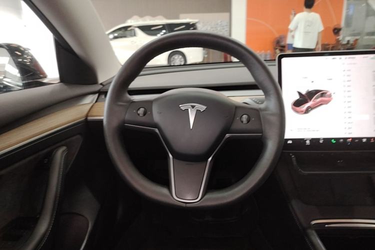 Used Tesla Model 3 2021 Standard Range Rear-Wheel Drive Upgraded Version 3D6 Steering Wheel