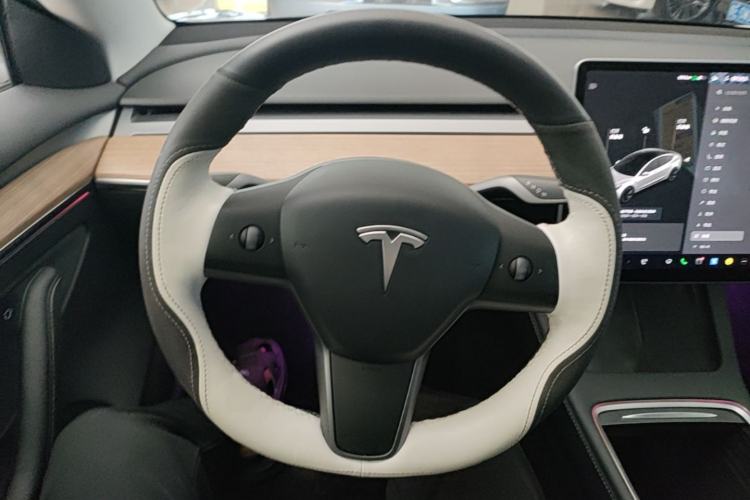Used Tesla Model 3 2021 Standard Range Rear-Wheel Drive Upgraded Version 3D6 Steering Wheel