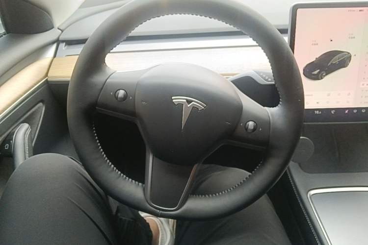 Used Tesla Model 3 2021 Standard Range Rear-Drive Upgraded Version Steering Wheel