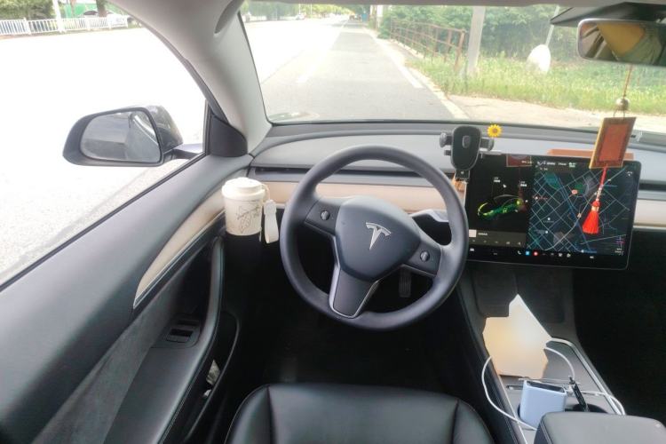 Used Tesla Model 3 2021 Standard Range Rear-Drive Upgraded Version Steering Wheel