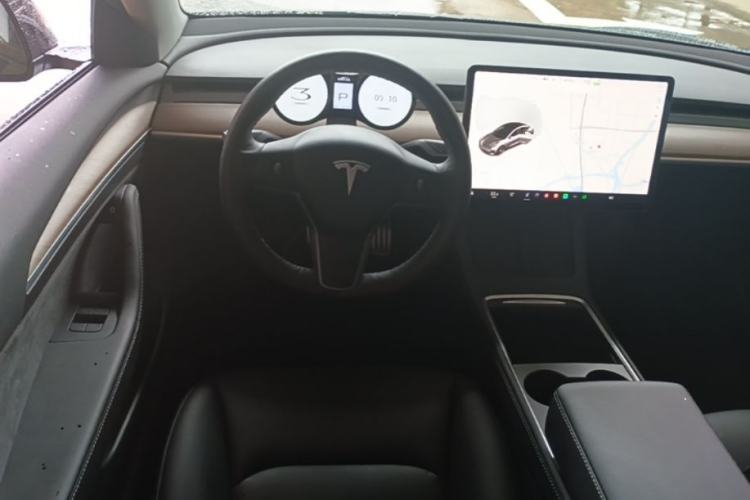 Used Tesla Model 3 2021 Performance High-Performance All-Wheel-Drive Version Steering Wheel