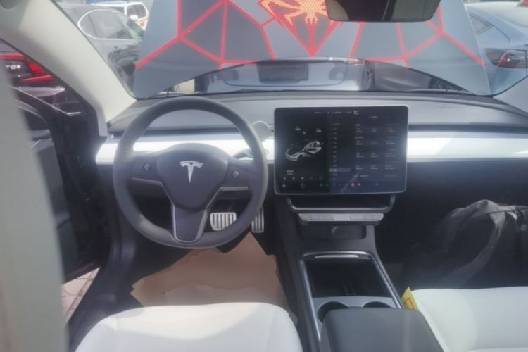 Used Tesla Model 3 2021 Performance High-Performance All-Wheel-Drive Version 3D6 Steering Wheel