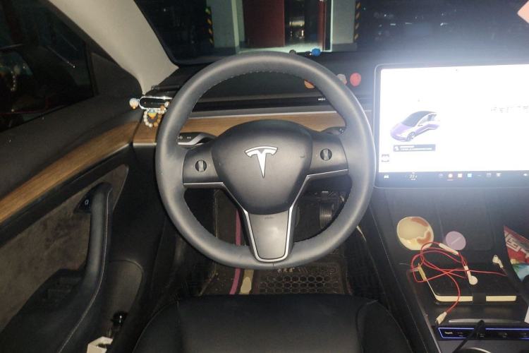 Used Tesla Model 3 2021 Standard Range Rear-Wheel Drive Upgraded Version 3D6 Steering Wheel
