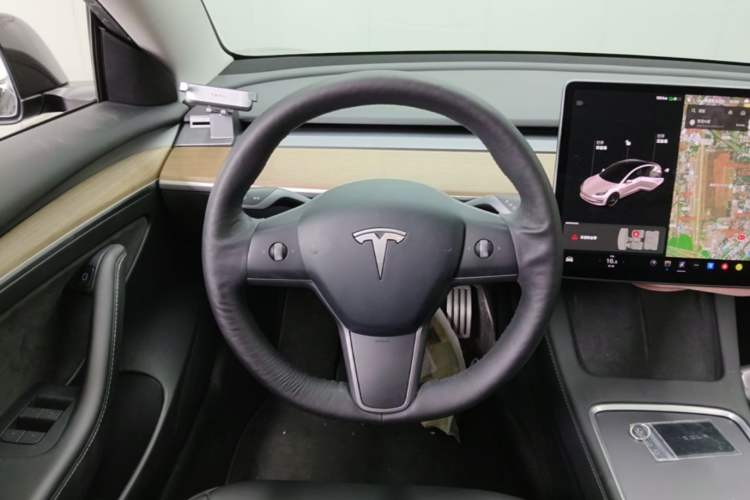 Used Tesla Model 3 2021 Performance High-Performance All-Wheel-Drive Version Steering Wheel