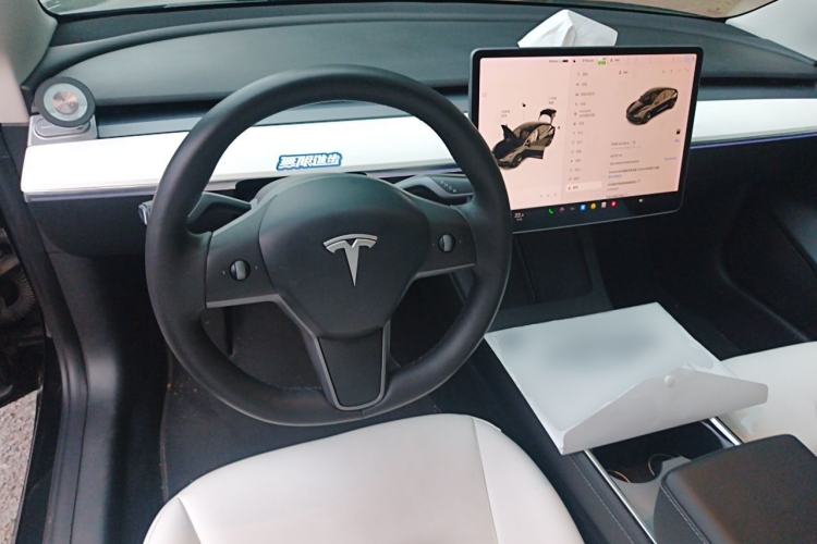Used Tesla Model 3 2021 Standard Range Rear-Wheel Drive Upgraded Version 3D6 Steering Wheel