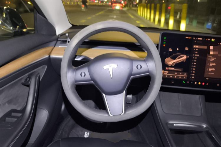Used Tesla Model 3 2021 Standard Range Rear-Wheel Drive Upgraded Version 3D6 Steering Wheel