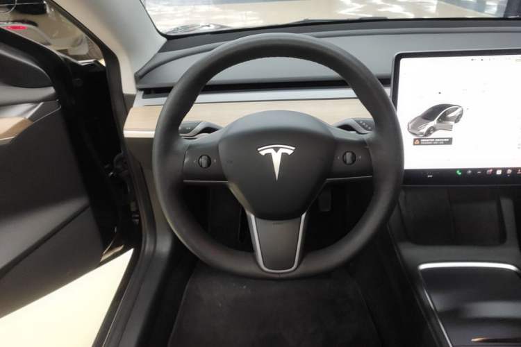 Used Tesla Model 3 2021 Standard Range Rear-Wheel Drive Upgraded Version 3D6 Steering Wheel