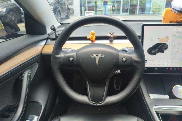 Used Tesla Model 3 2021 Standard Range Rear-Wheel Drive Upgraded Version 3D6 Steering Wheel