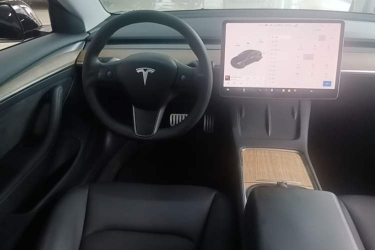 Used Tesla Model 3 2021 Standard Range Rear-Wheel Drive Upgraded Version 3D6 Steering Wheel