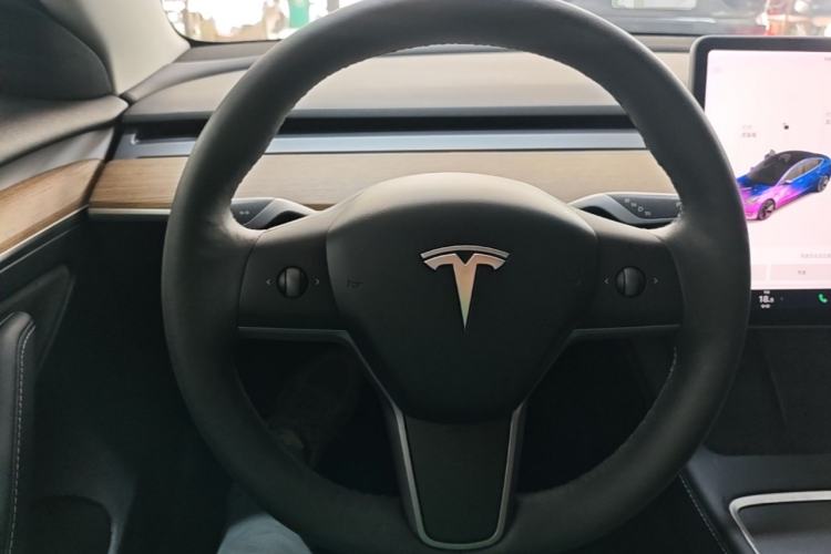 Used Tesla Model 3 2021 Standard Range Rear-Wheel Drive Upgraded Version 3D6 Steering Wheel