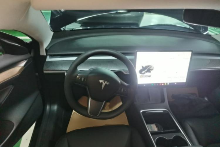 Used Tesla Model 3 2021 Standard Range Rear-Wheel Drive Upgraded Version 3D6 Steering Wheel