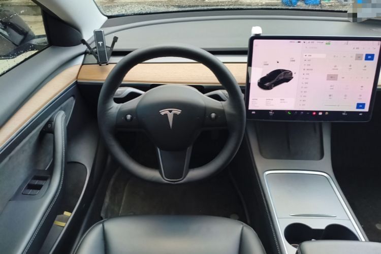 Used Tesla Model 3 2021 Standard Range Rear-Drive Upgraded Version Steering Wheel