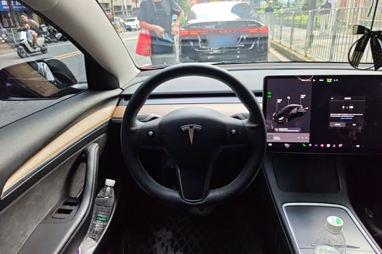 Used Tesla Model 3 2021 Standard Range Rear-Wheel Drive Upgraded Version 3D6 Steering Wheel