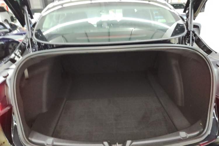 Used Tesla Model 3 2021 Standard Range Rear-Drive Upgraded Version Trunk