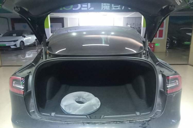 Used Tesla Model 3 2021 Standard Range Rear-Drive Upgraded Version Trunk