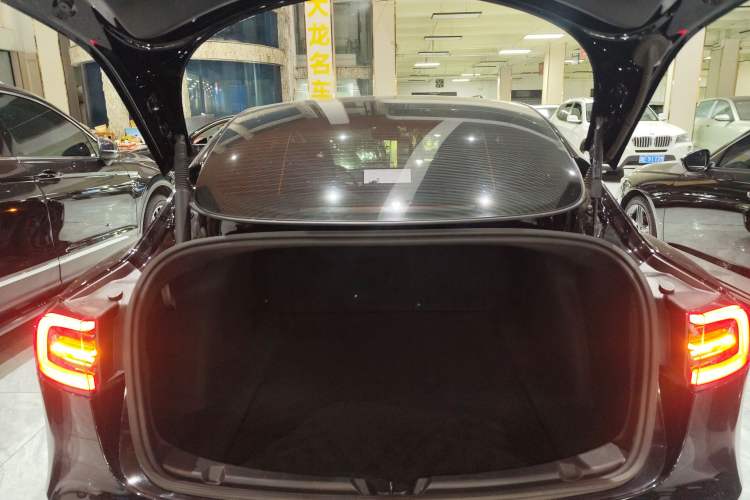 Used Tesla Model 3 2021 Performance High-Performance All-Wheel-Drive Version Trunk