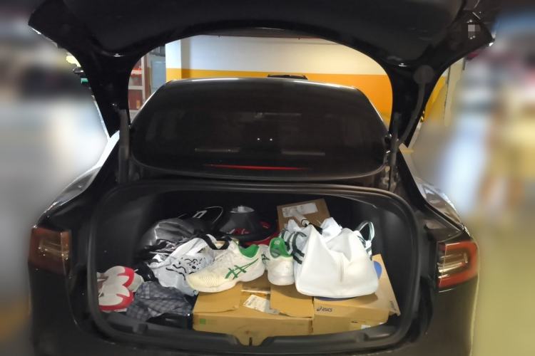 Used Tesla Model 3 2021 Revised Version II – Performance High-Performance All-Wheel-Drive Edition Trunk