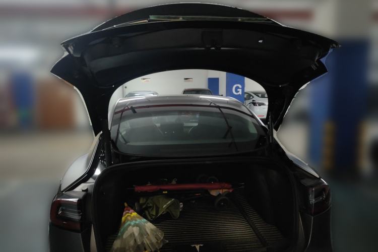Used Tesla Model 3 2021 Performance High-Performance All-Wheel-Drive Version Trunk
