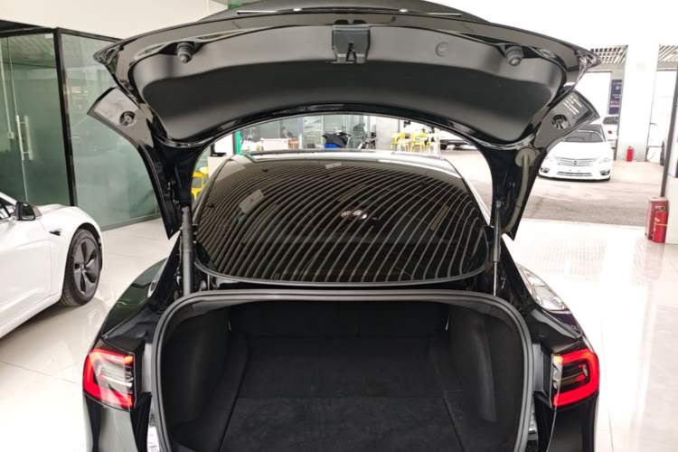 Used Tesla Model 3 2021 Performance High-Performance All-Wheel-Drive Version 3D6 Trunk